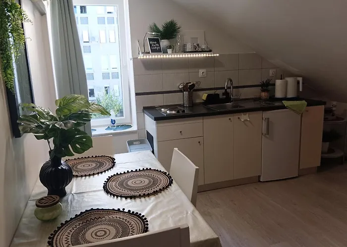 Apartman Funky Place, Near Center And