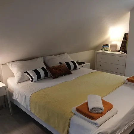 Funky Place, Near Center And Appartement *
